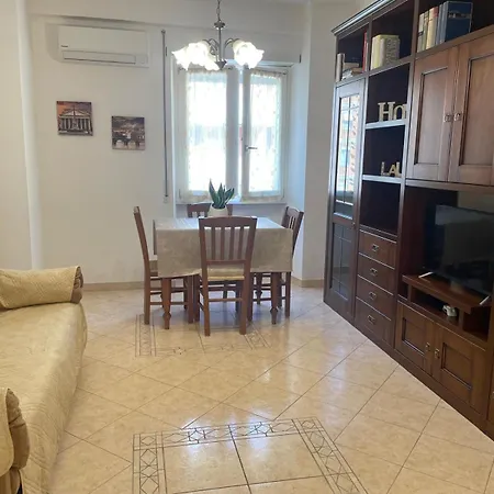 아파트 Roma Apartment 로마