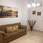 Roma Apartment דירה