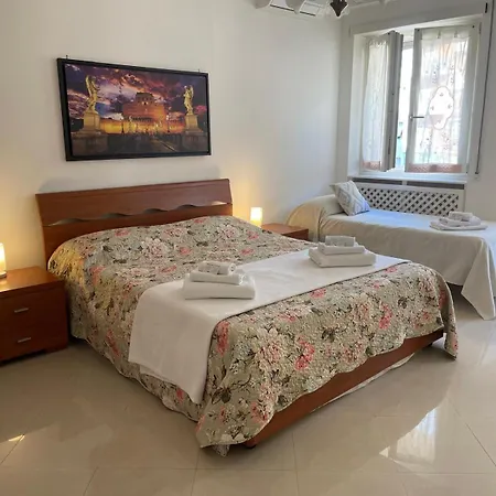 아파트 Roma Apartment *